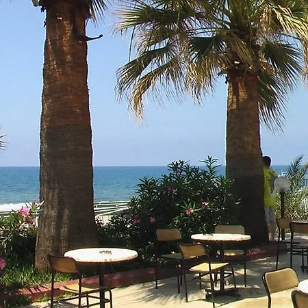 Club Tess Konaklı