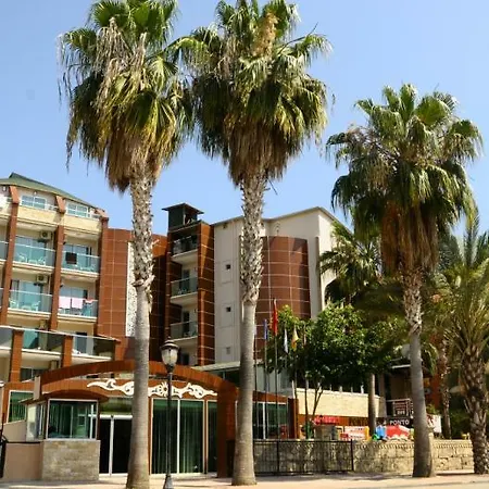 Ξενοδοχείο Club Tess 4*