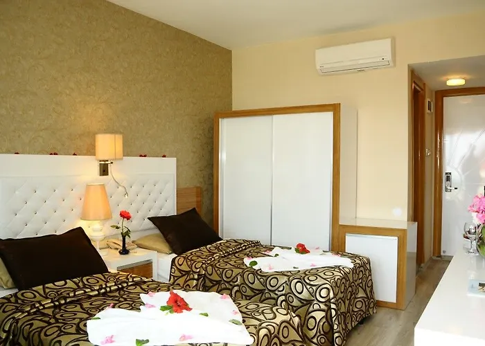 Club Tess 4*