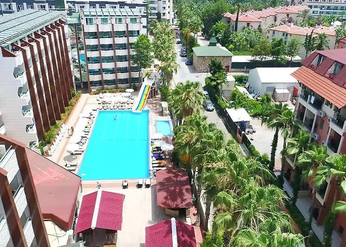 Hotell Club Tess 4*