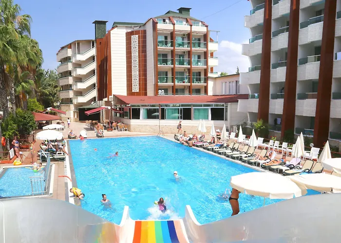 Hotell Club Tess 4*