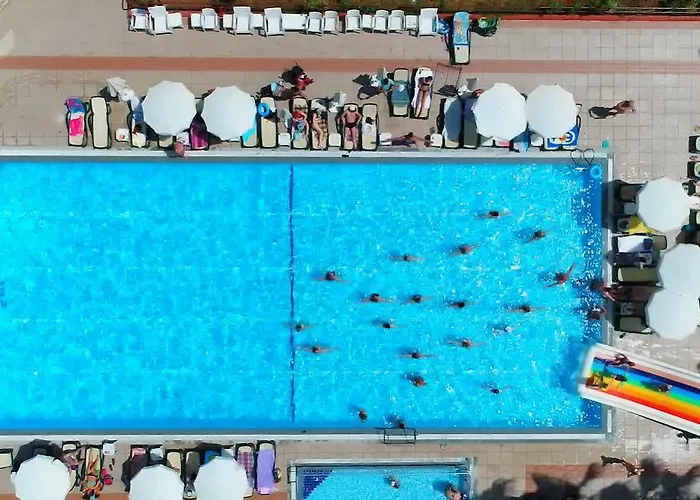 Club Tess Konaklı