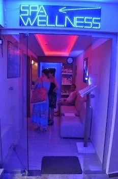 Club Tess Hotel 4*