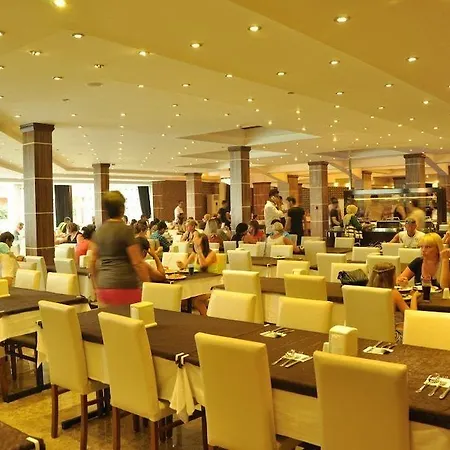 Hotel Club Tess