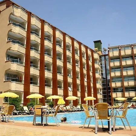 Hotel Club Tess 4*