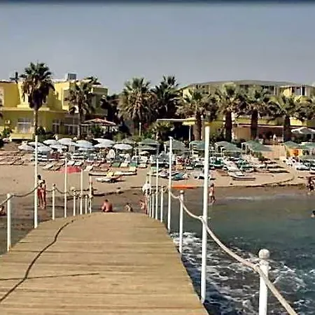 Otel Club Tess