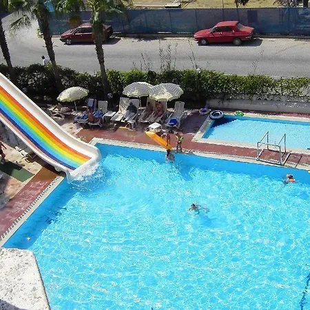 Hotel Club Tess 4*