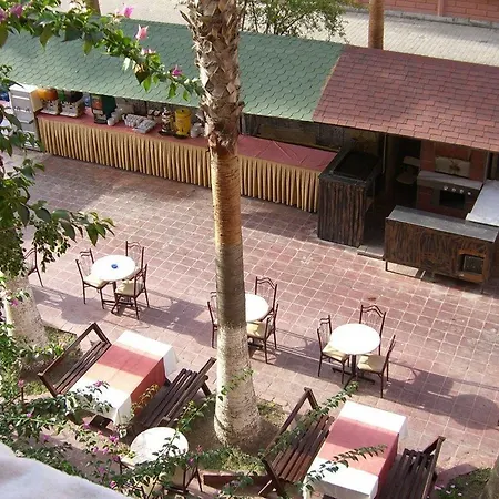 Hotel Club Tess
