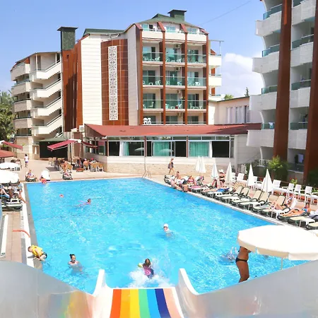 Hotel Club Tess 4*