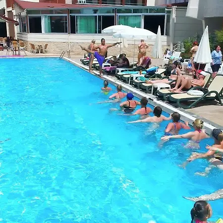 Hotel Club Tess