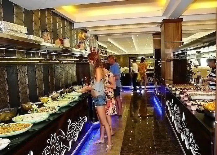 Club Tess 4*