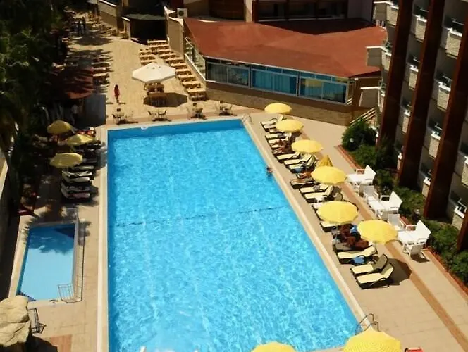 Hotel Club Tess