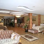 Club Tess 4* קונאקלי